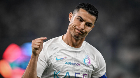 Crsitiano Ronaldo sets another BIG record before Messi
