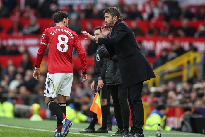 Fernandes credits Michael Carrick for Manchester United's revival