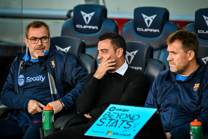 Xavi Hernandez defends Espanyol fans