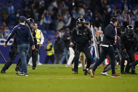 WATCH: Incredible footage of Espanyol pitch invasion on Barcelona’s title celebrations