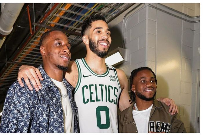 Ademola Lookman and Joe Aribo hang out with Jayson Tatum