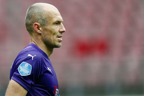 Dutch great Arjen Robben retires from football