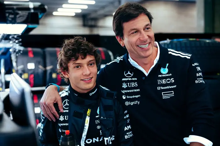 "At 9 or 10 years old" - Toto Wolff lifts lid on decision to sign Kimi Antonelli