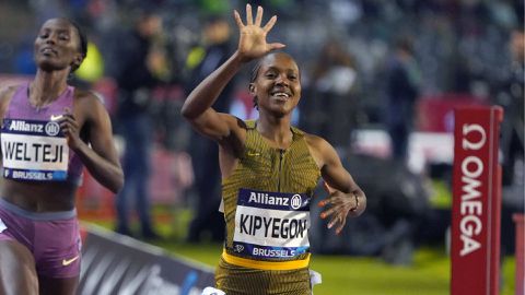 Faith Kipyegon reveals plans to close the season after clinching fifth Diamond League trophy