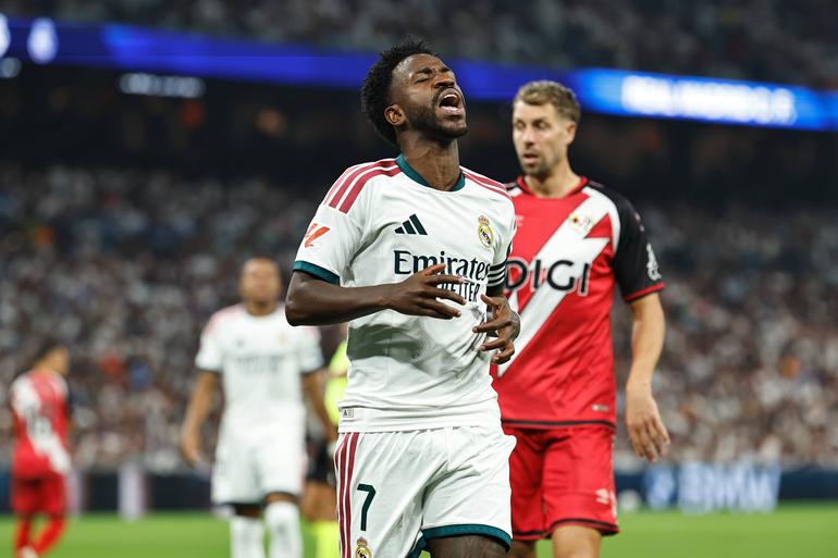 Vinicius looking disappointed || Imago