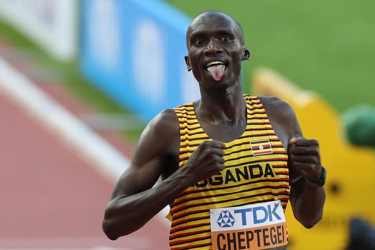 Joshua Cheptegei on whether he will attack Kelvin Kiptum's Valencia Marathon record in his debut