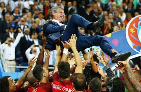 Watch emotional tribute to Fernando Santos as Portugal confirm exit