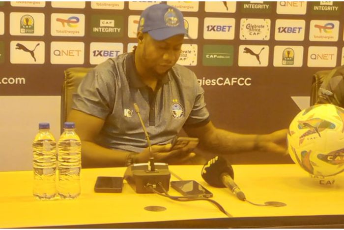 Coach Yemi Olanrewaju during his pre-match press conference.