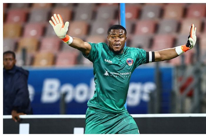 Nwabali returns to Chippa after death of his mother