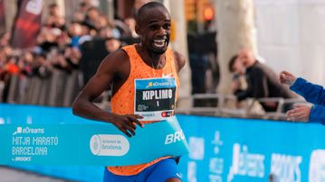 Jacob Kiplimo fires London Marathon warning to Eliud Kipchoge, Alexander Mutiso & Co with world record in Barcelona