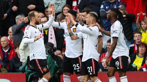 Manchester United defy injury crisis to outclass Nottingham Forest