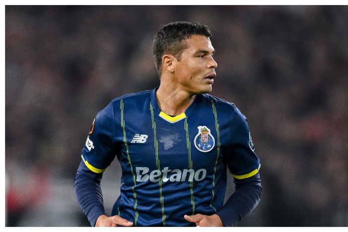 Ex-Chelsea star laments difficulty leaving his family