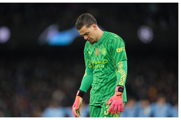 Ederson reveals awkward messages