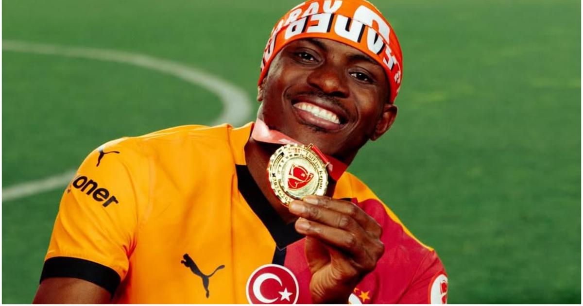 Osimhen bows to Super Mario after smashing 24-year-old record: a true ...