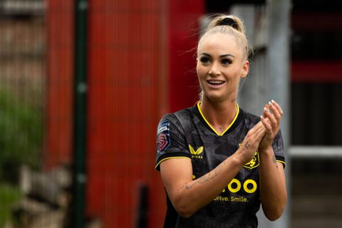 Alisha Lehmann, Aston Villa women