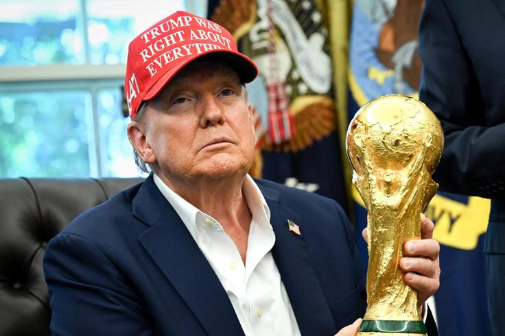 Trump to lift World Cup trophy in controversial FIFA decision