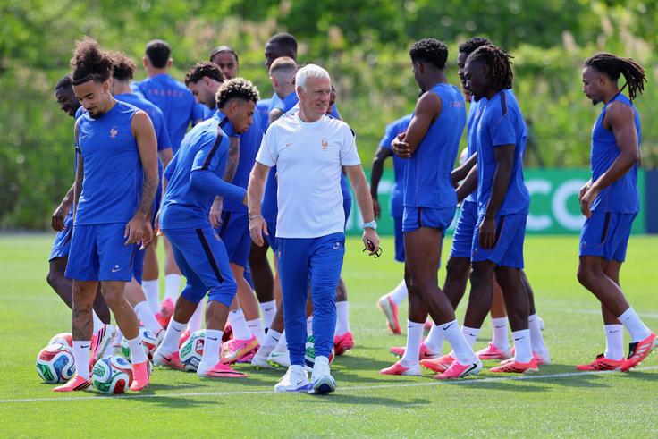 ‘Senegal is a very high-level opponent’ – France Coach Deschamps ahead of World Cup opener