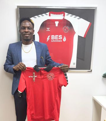 Ayere Sylvester: Nigerian coach sign first professional contract in Dubai