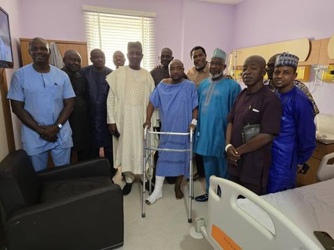 Babangida with a well-wishers led by NFF president Ibrahim Gusau.