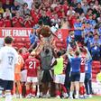 WATCH: Taiwo Awoniyi recieved emotional farewell from Nottingham Forest