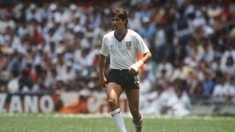 Top 10 football legends who never saw red cards