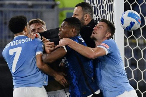 Inter 'lose heads' in first defeat of title defence at Lazio