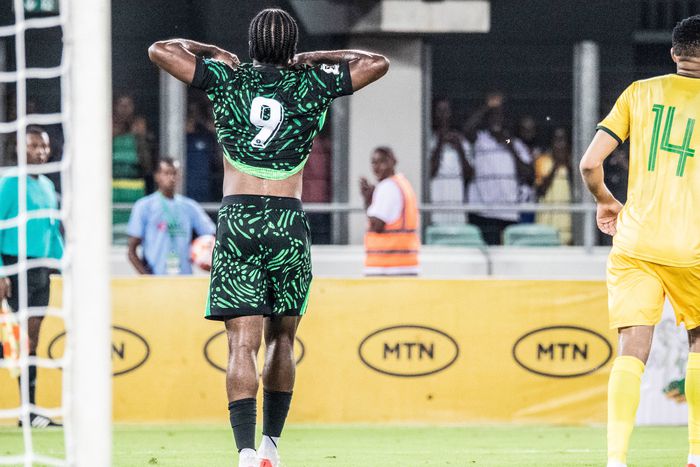 Terem Moffi playing for Nigeria against South Africa | Imago