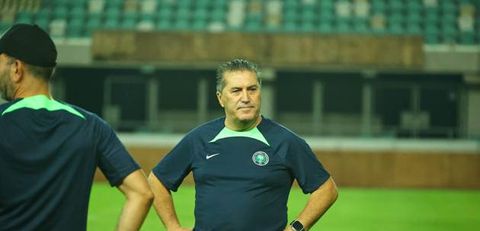 ‘Lack of grey matter on the bench’ - Popular journalist rips into Peseiro after Super Eagles’ Lesotho disgrace