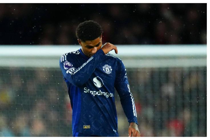 Rashford denies posing with a convicted murderer