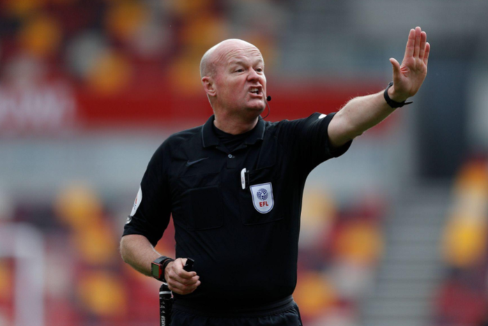 Lee Mason leaves PGMOL after error against Arsenal