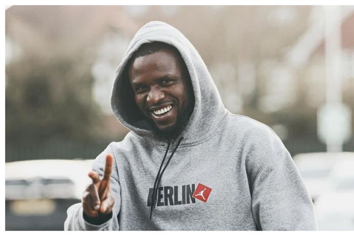 Frank Onyeka receives hero’s welcome at Brentford