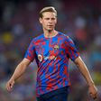 Barcelona offers De Jong new contract