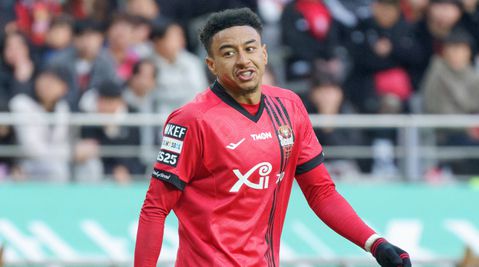 Ex-Man United star Lingard in trouble as new Korean manager compares him to retirees
