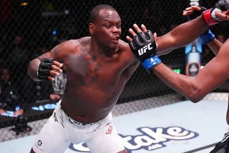 At UFC Vegas, Nigeria's Kennedy Nzechukwu suffers a split-decision loss to Ovince Saint Preux.