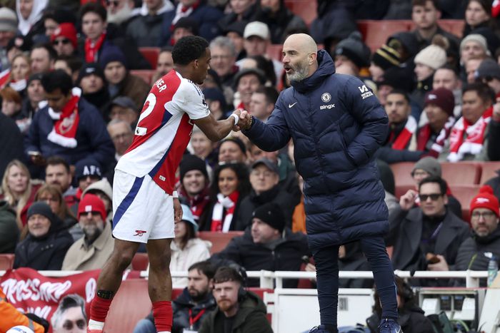 Arsenal vs Chelsea. Jurien Timber.  Enzo Maresca.  Premier League.