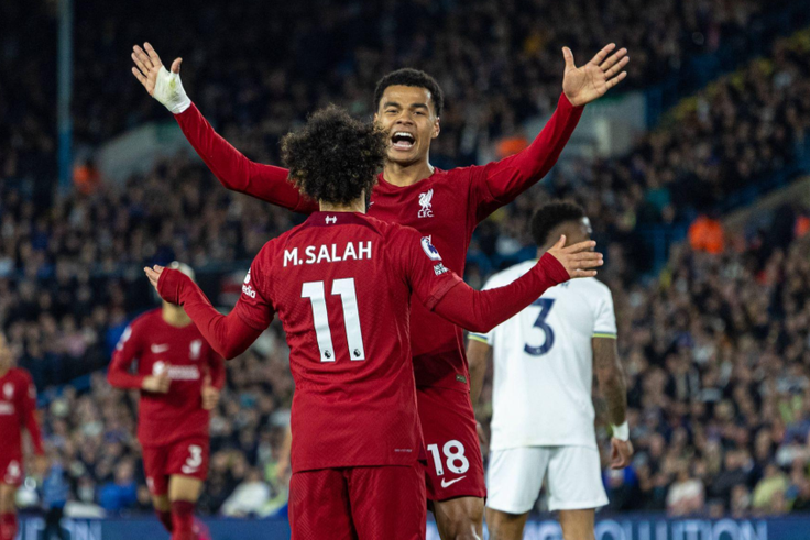 Liverpool breeze past Leeds United