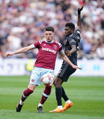 Former Premier League referee explains why West Ham’s penalty was not overturned