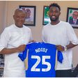 Wilfred Ndidi with the Nigerian officials led by Minister of Sports John Enoh.