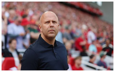 Liverpool manager Arne Slot challenges new signing to prove he deserves playing time after slow start