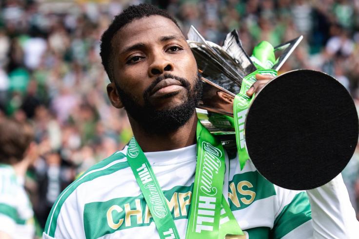 'If you need a trophy, call me' - Kelechi Iheanacho sends message to Super Eagles Coach Chelle