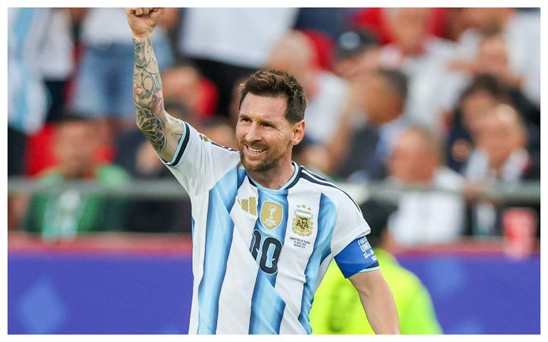 Messi scores World Cup hat-trick || imago