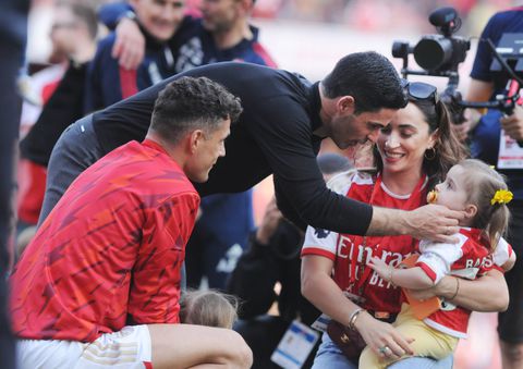 Transfer News: Ex-Arsenal captain linked with SHOCK Premier League return