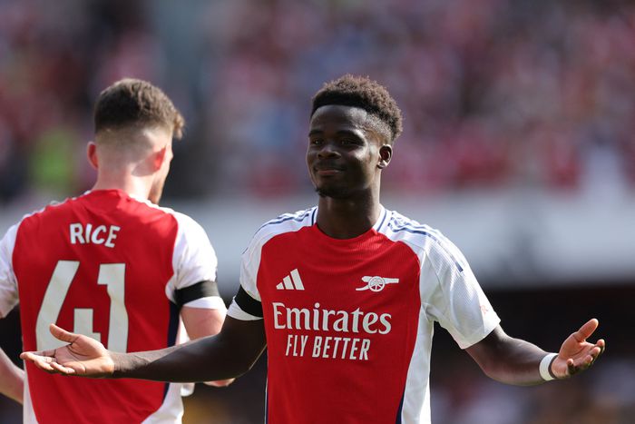 See what Nigerians are saying about Bukayo Saka after goal and assist for Arsenal in Premier League opener against Wolves.