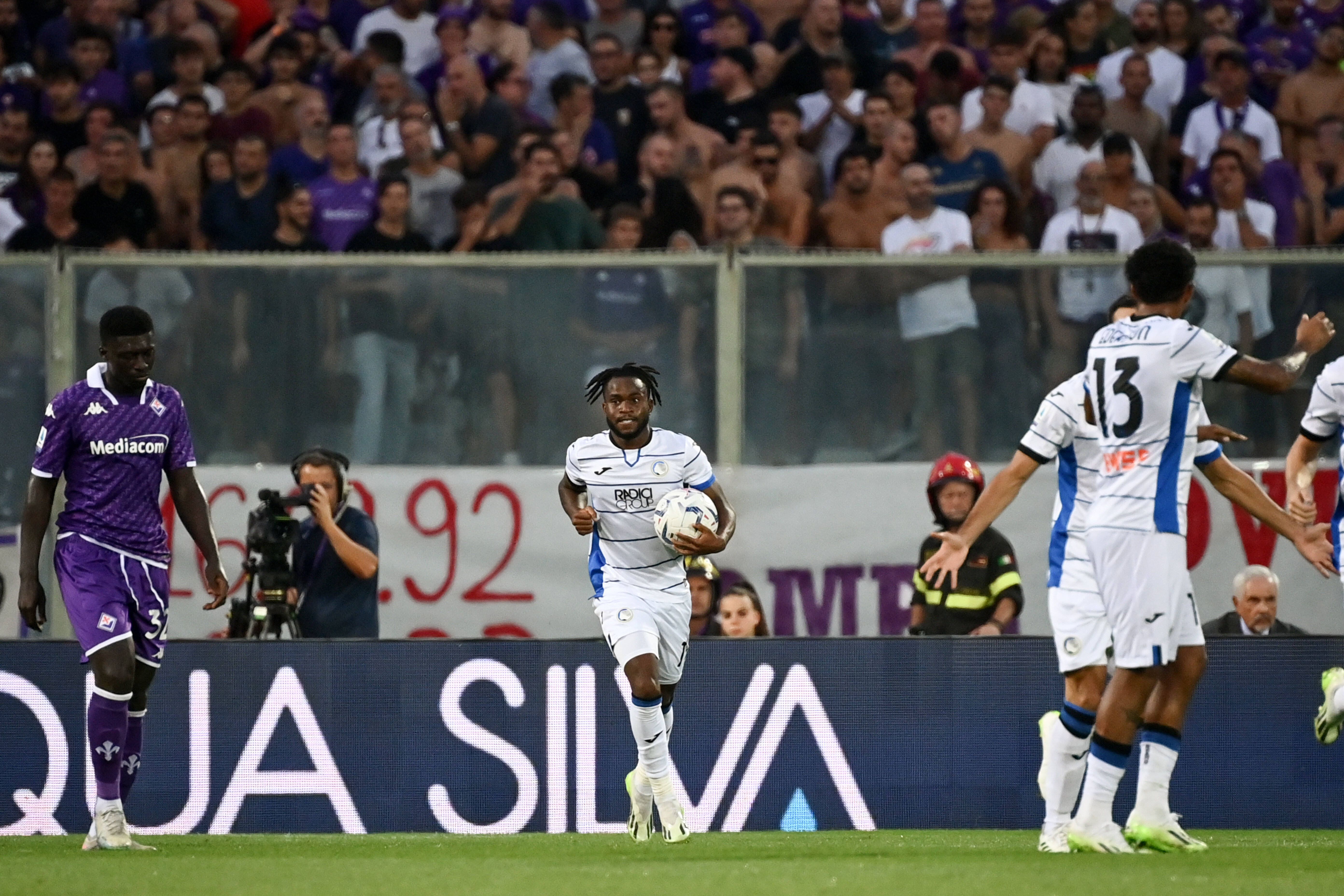 Fiorentina Vs Atalanta: Ademola Lookman Opens Season Account In La Dea ...