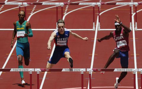 Rai Benjamin, Karsten Warholm, Alison Dos Santos Advance to 400m Hurdles Final as Wiseman Were Misses