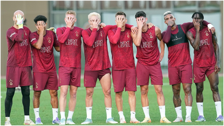 Galatasaray to face Champions League showdown without €75m Super Eagles striker Victor Osimhen after injury blow