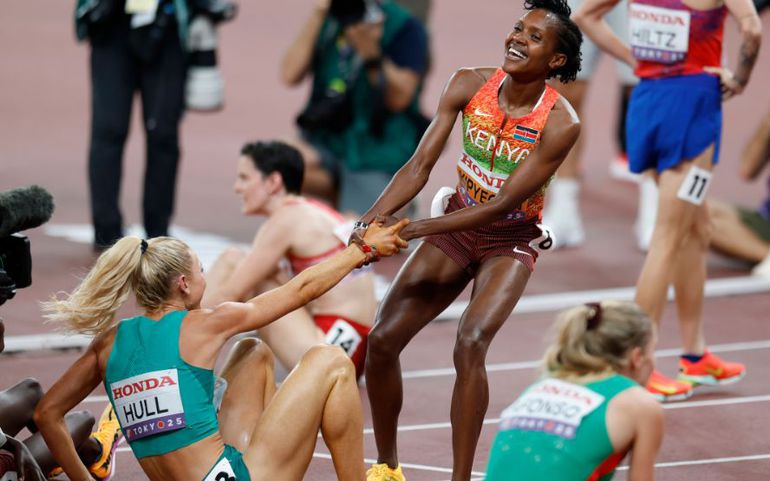 Jessica Hull On Why 1500m Runners Are Lucky to Have Faith Kipyegon Leading Them
