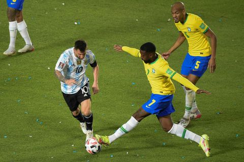 Argentina close to World Cup spot after Brazil draw