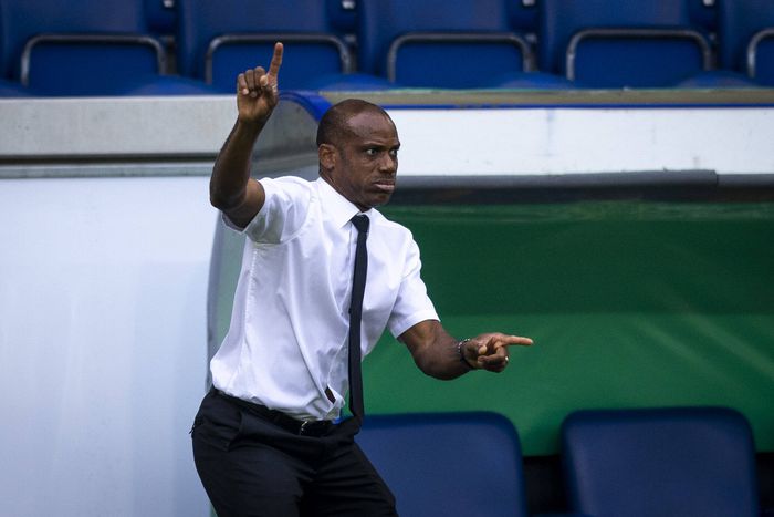 Ex-Super Eagles captain Sunday Oliseh wants more NPFL players in the Super Eagles.