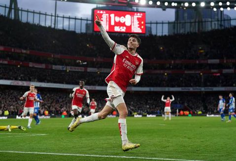Jesus and Havertz send Arsenal top of Premier League table with win over Brighton